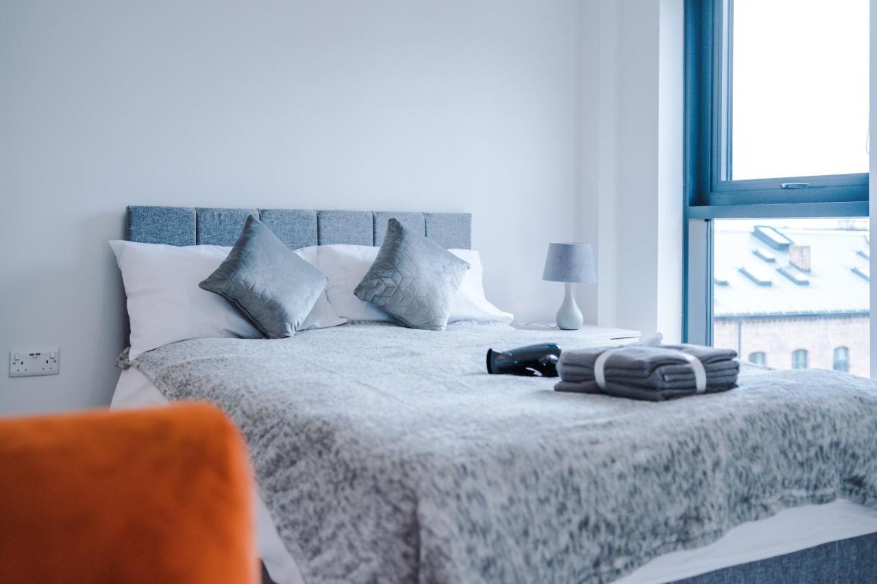 ✰Onpoint - Modern 2 Bed Apartment Close To Centre✰ Leeds  Exterior photo